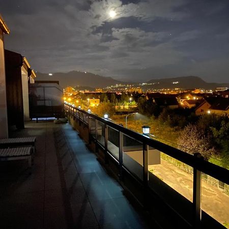 الشقق الفندقية براشوففي  Art'Penthouse المظهر الخارجي الصورة